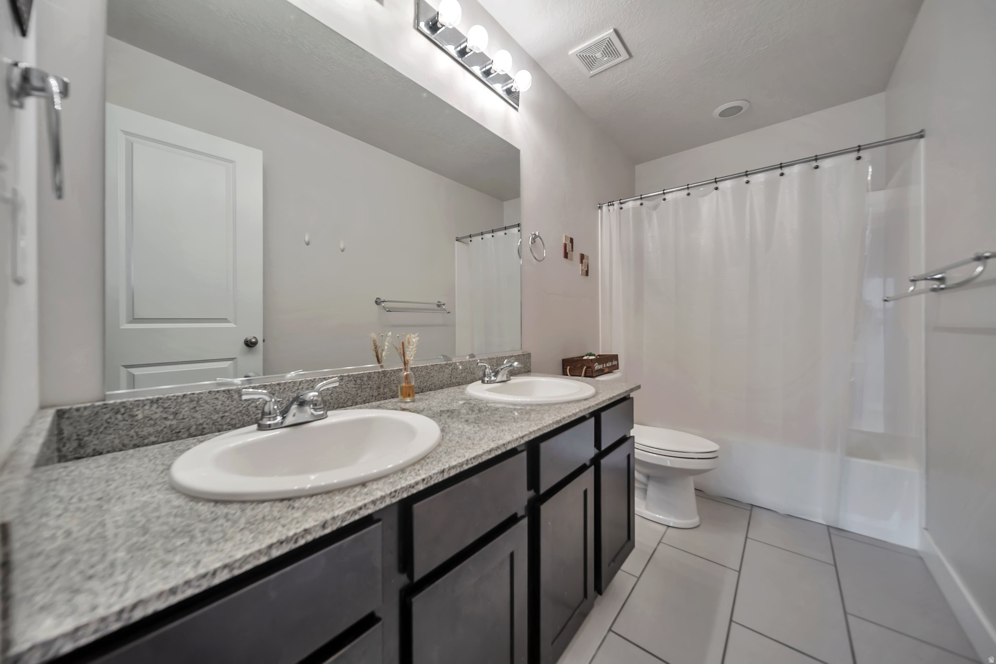 ARCHES PARK - Residential