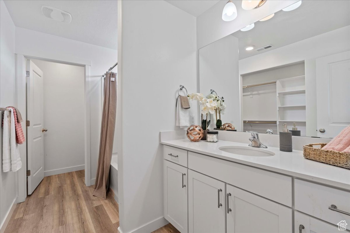 NORTHSHORE - Residential