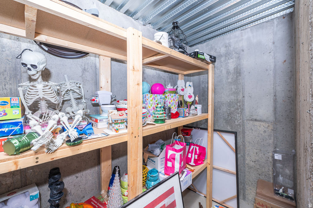 COUNTRY HAVEN - Residential