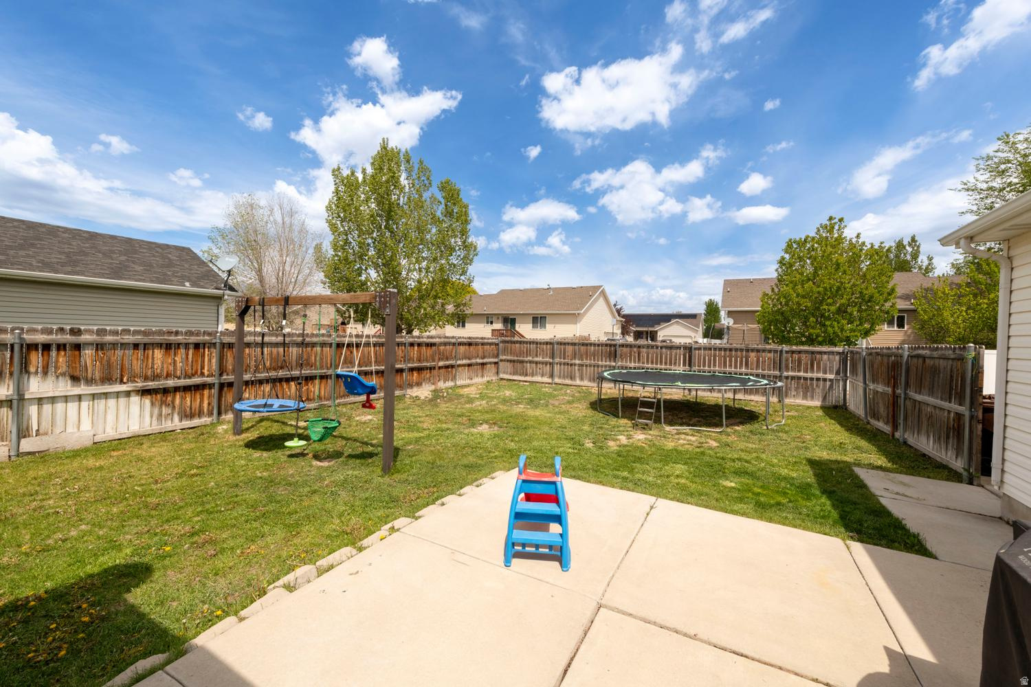 MOUNTAIN VIEW - Residential