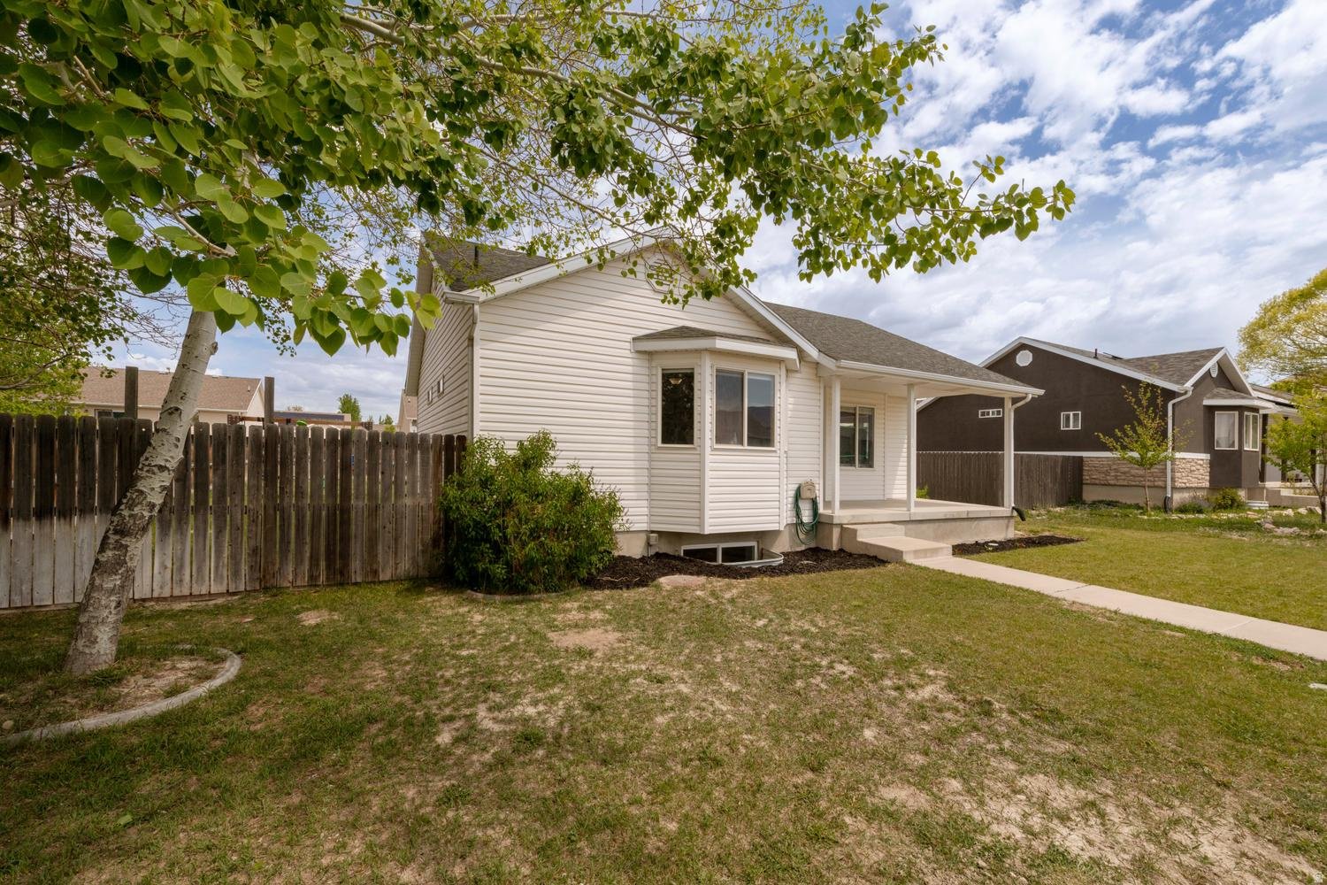 MOUNTAIN VIEW - Residential