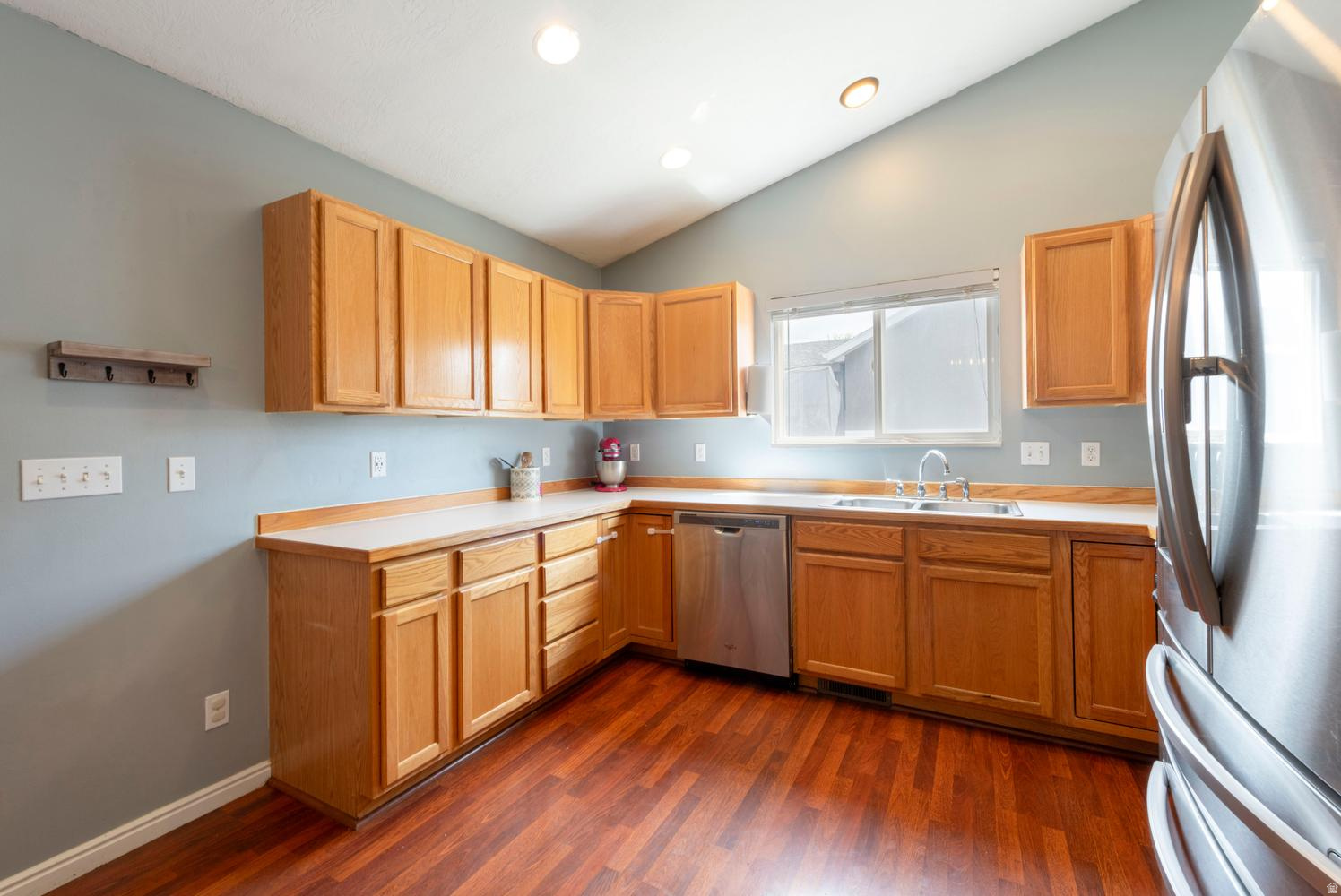 MOUNTAIN VIEW - Residential