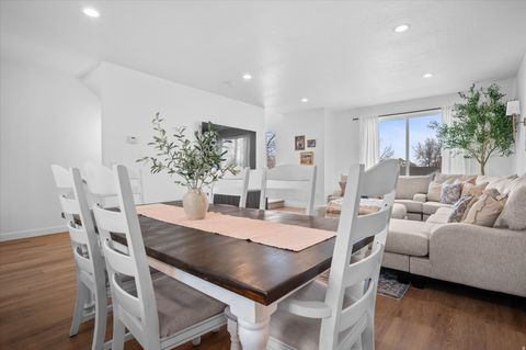 Tiny photo for 464 E ALICE WAY, Layton, UT 84041 (MLS # 2144293)