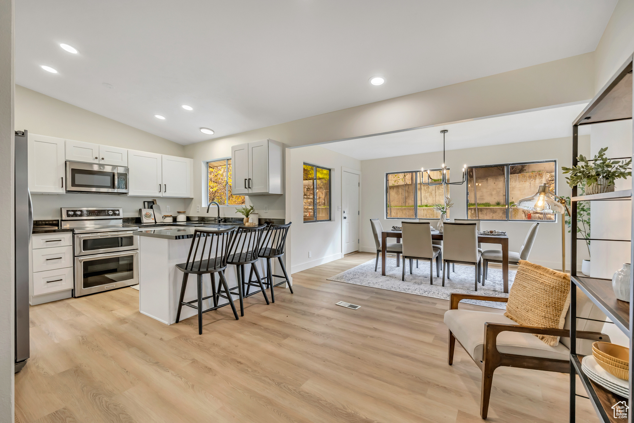 SANDY HILLS - Residential