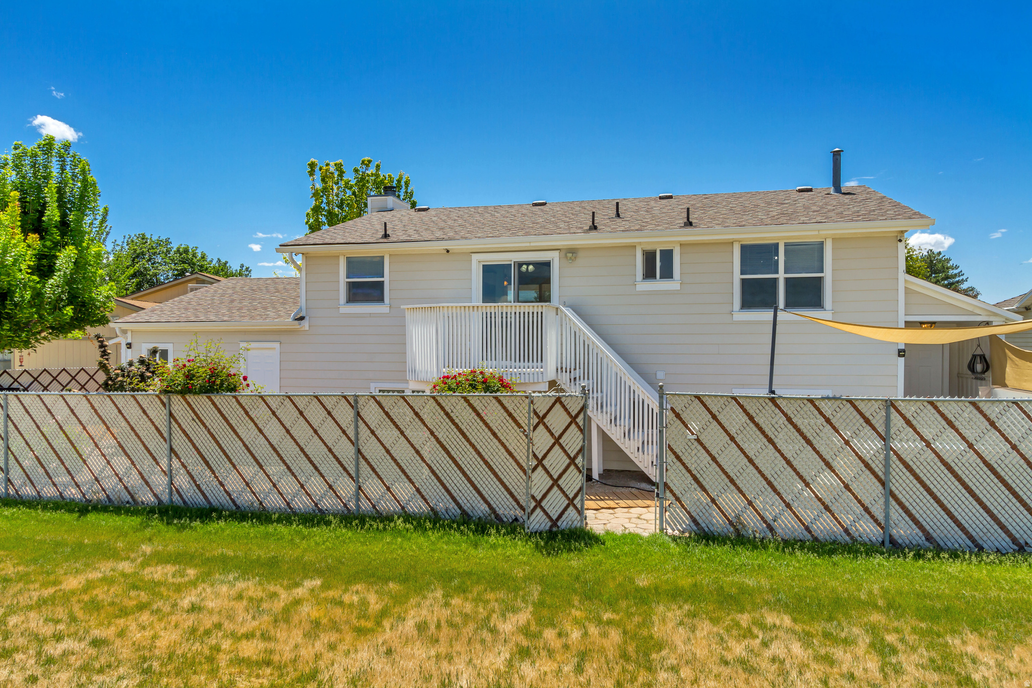 WOOD COVE PARK - Residential