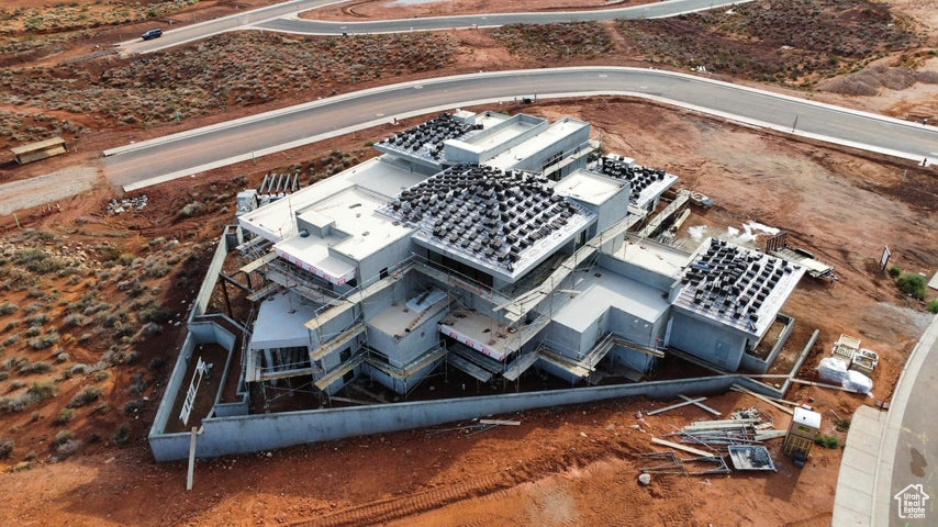 SOLENTE VILLAGE - Residential