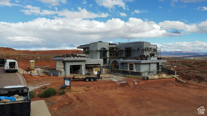 SOLENTE VILLAGE - Residential