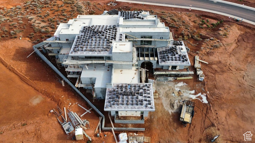 SOLENTE VILLAGE - Residential