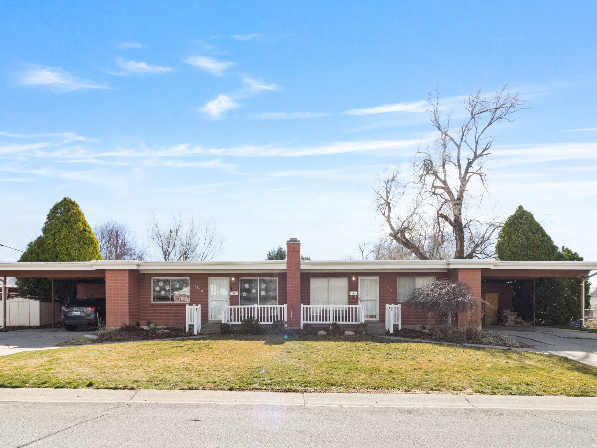 CLIFF VIEW - Residential Income