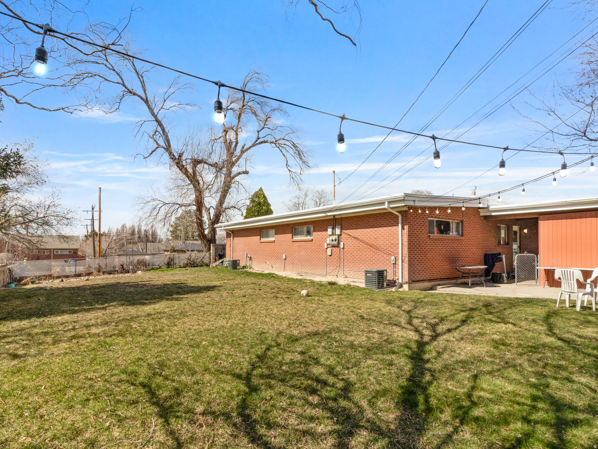 CLIFF VIEW - Residential Income