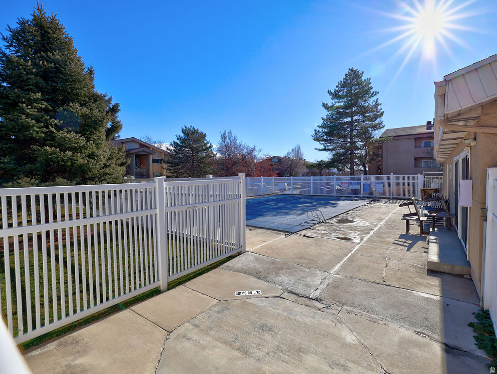 COUNTRY WOOD ESTATES - Residential