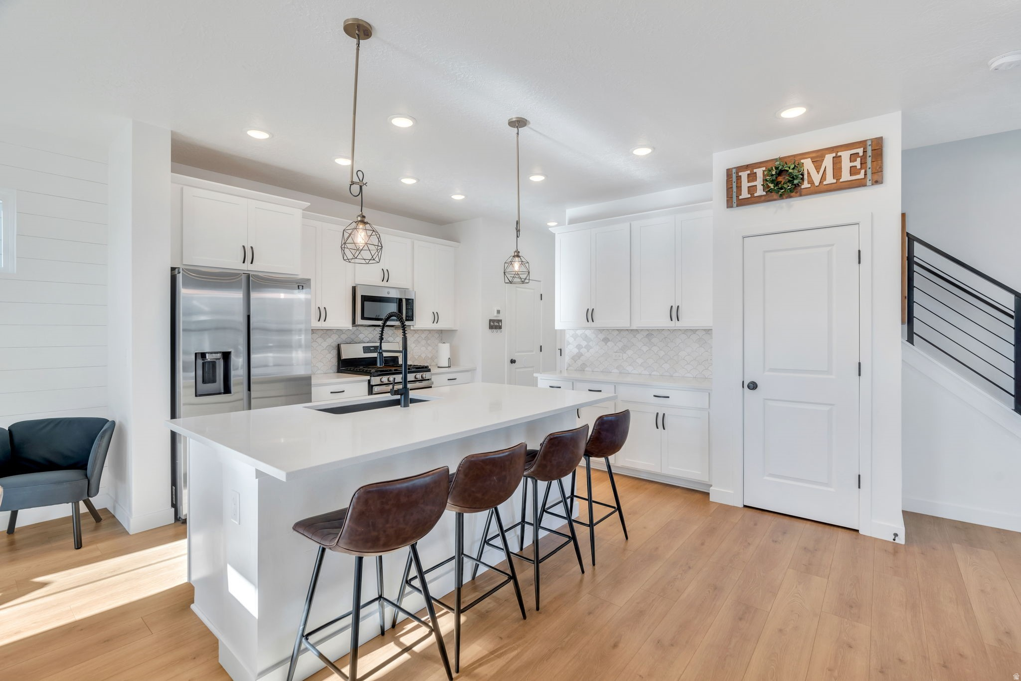 DAYBREAK - Residential