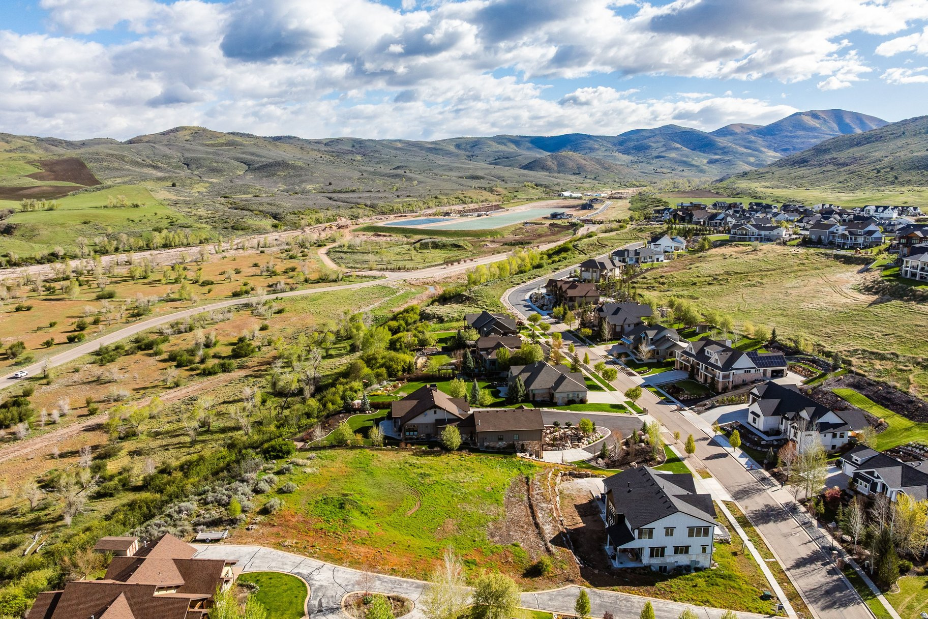 COTTONWOOD HILLS - Land