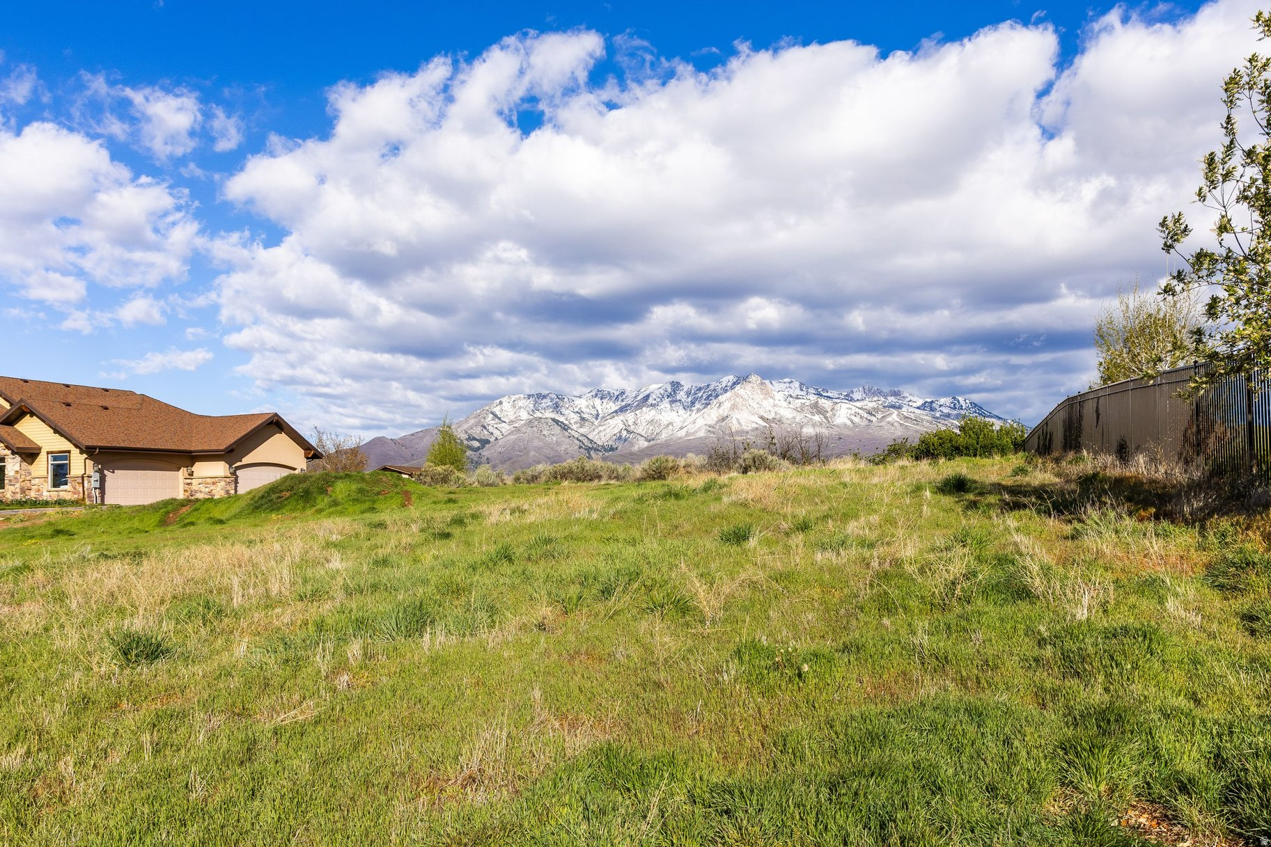 COTTONWOOD HILLS - Land