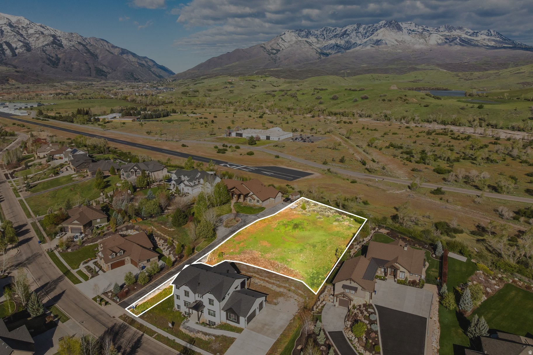 COTTONWOOD HILLS - Land