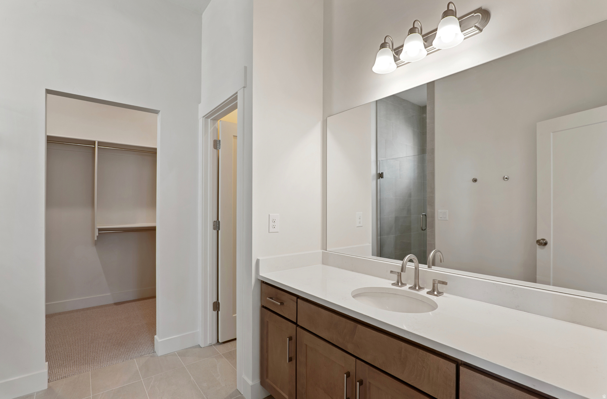 DAYBREAK - Residential