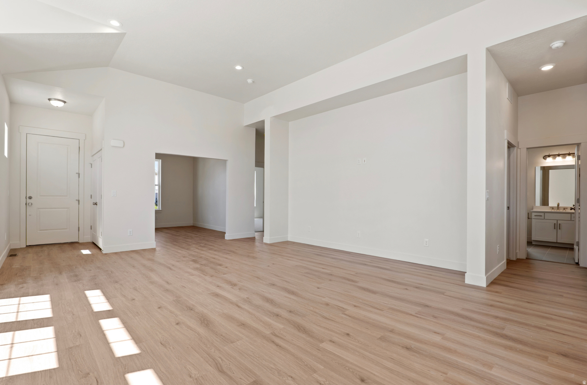 DAYBREAK - Residential