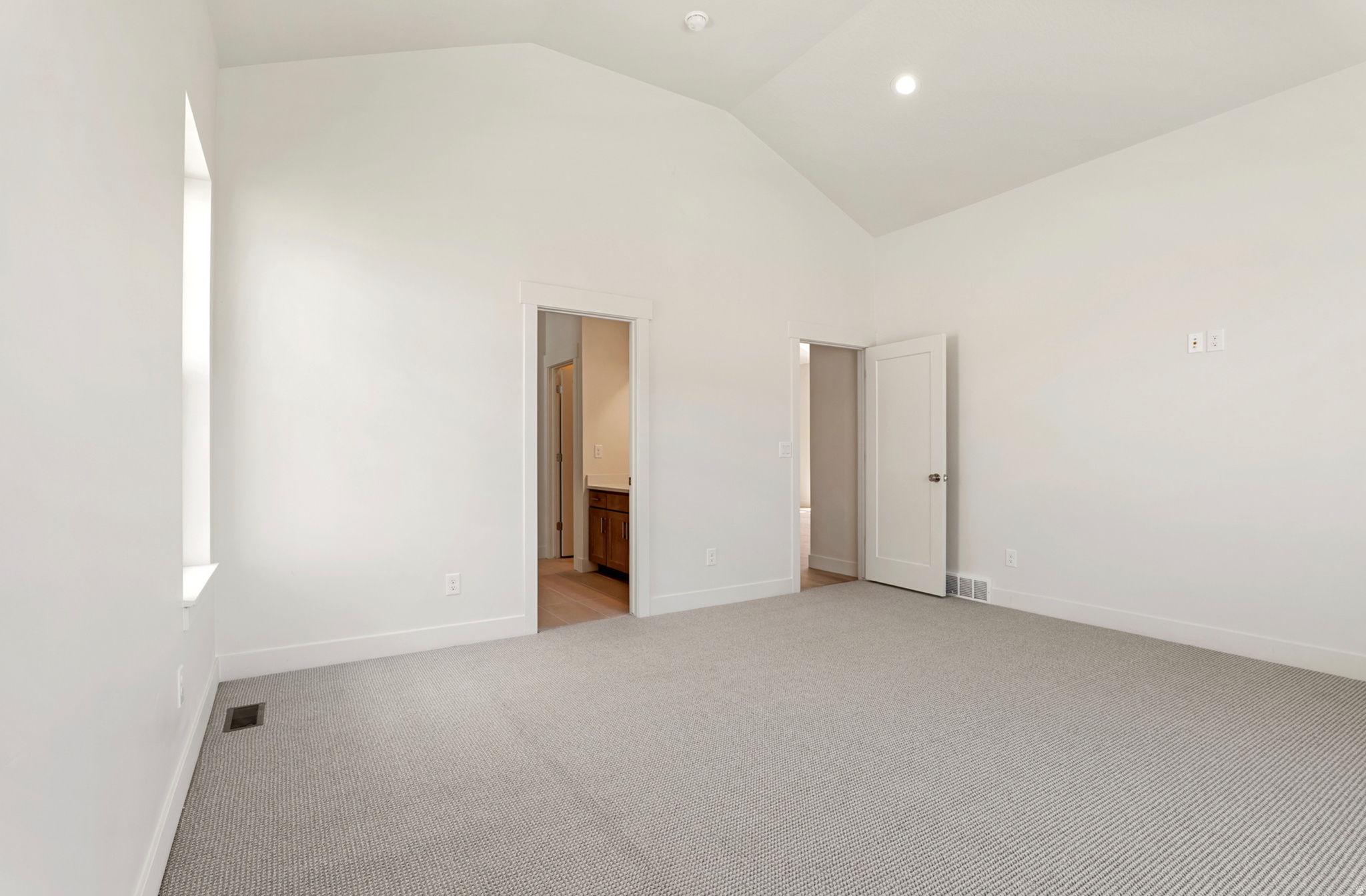 DAYBREAK - Residential