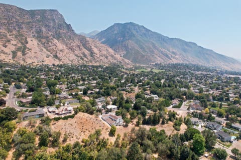 Tiny photo for 3077 N BANNOCK DR, Provo, UT 84604 (MLS # 2180400)