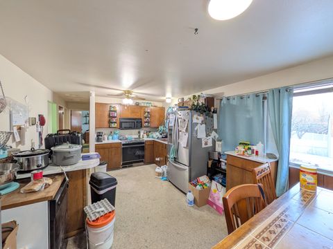 Tiny photo for 1413 S DAVID DR, Syracuse, UT 84075 (MLS # 2125664)