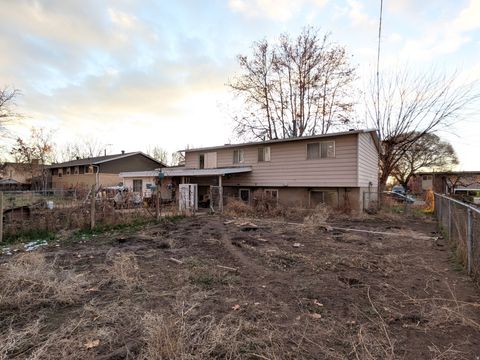 Tiny photo for 1413 S DAVID DR, Syracuse, UT 84075 (MLS # 2125664)