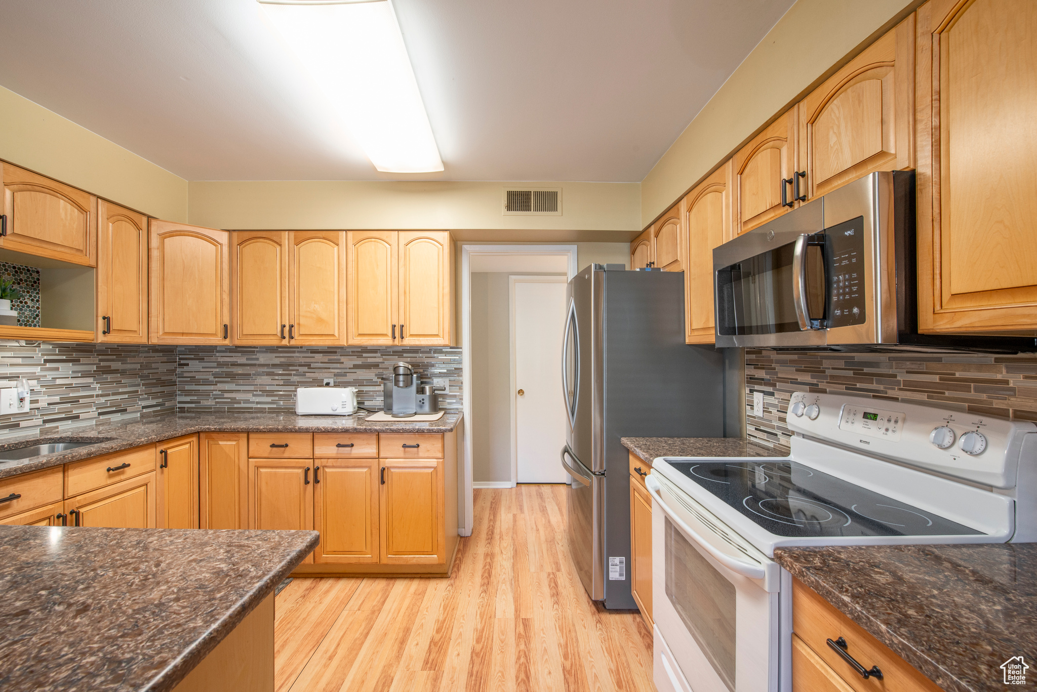 COLONIAL PINES CONDO - Residential