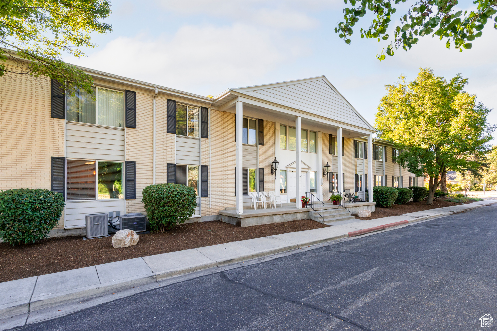 COLONIAL PINES CONDO - Residential