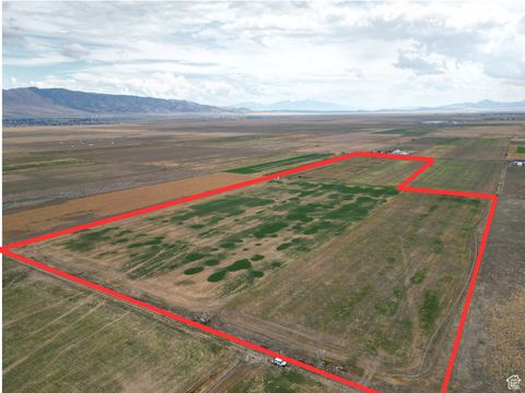 Photo of 1150 E 100 N, Cedar Fort, UT 84013 (MLS # 2110514)
