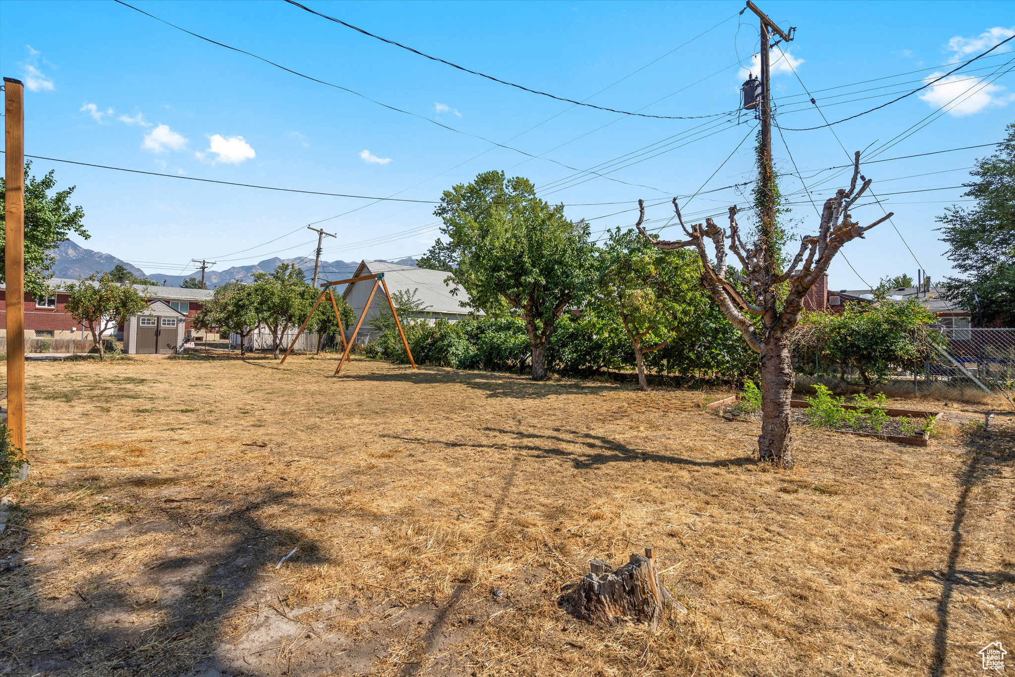 520 E Locust St, Sandy, Utah image 37