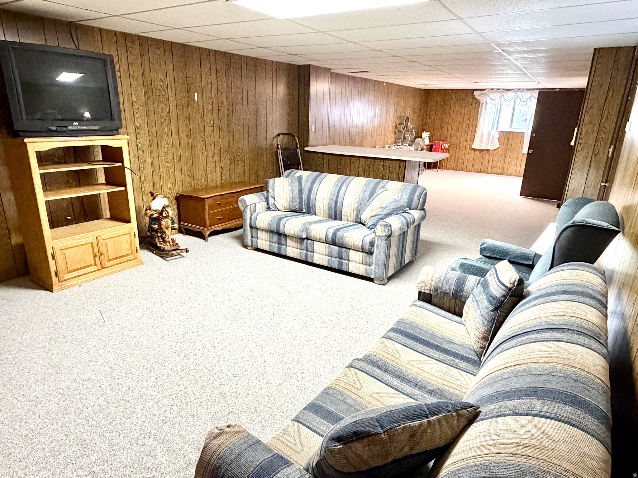 CHERRY HILLS - Residential