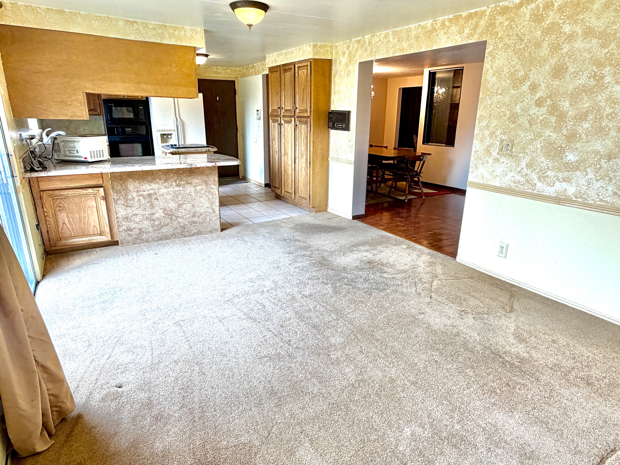 CHERRY HILLS - Residential