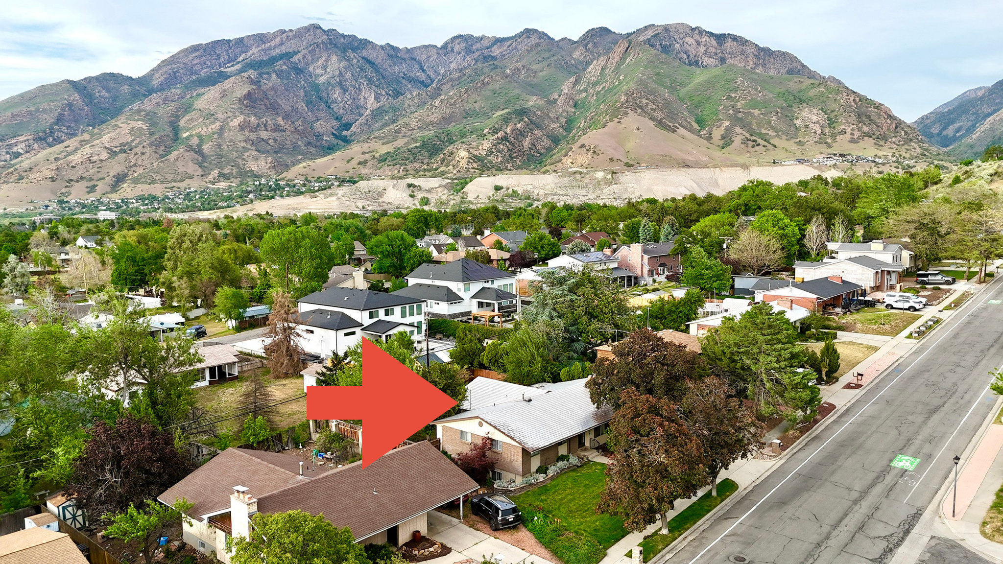CHERRY HILLS - Residential