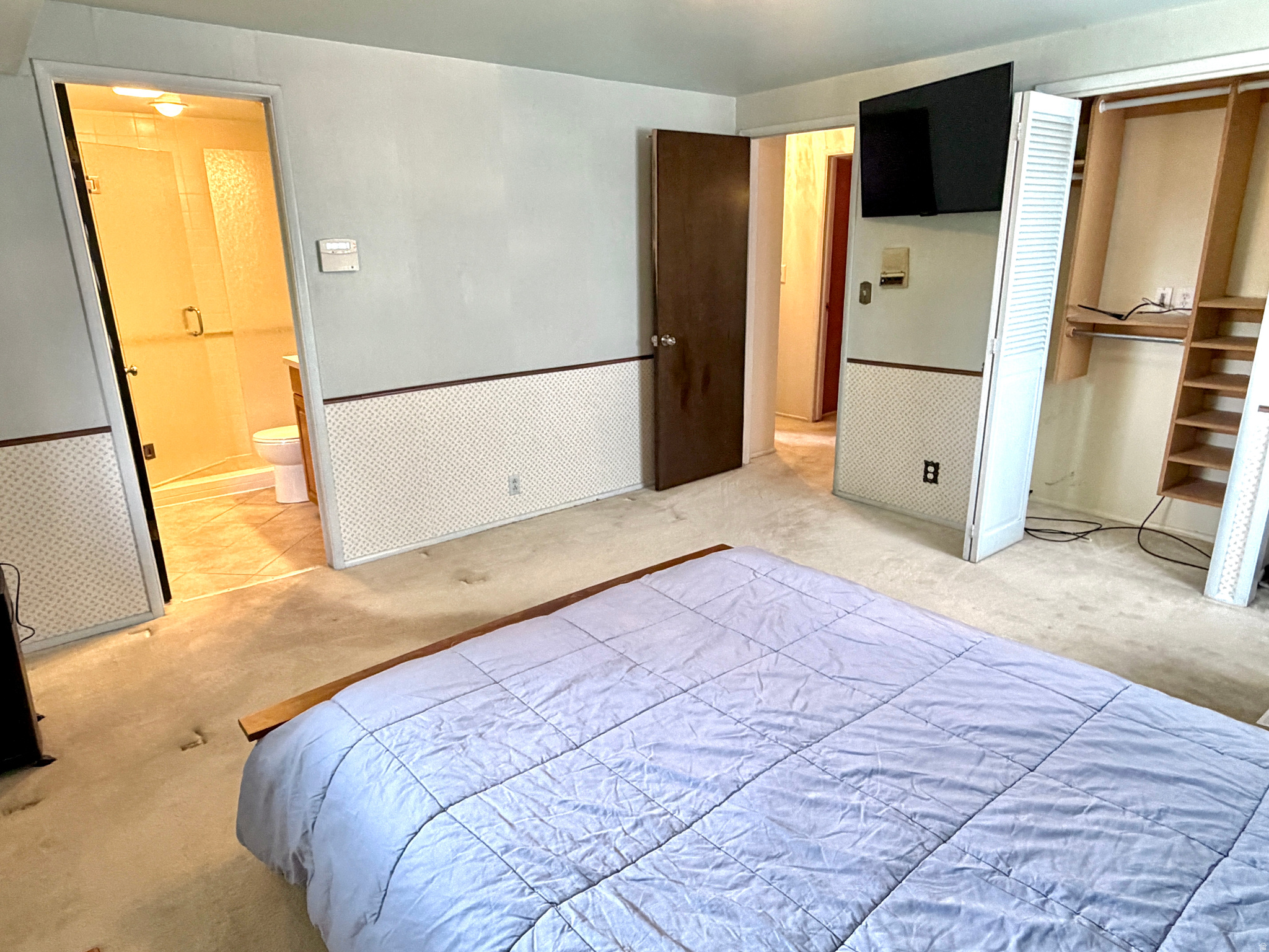 CHERRY HILLS - Residential