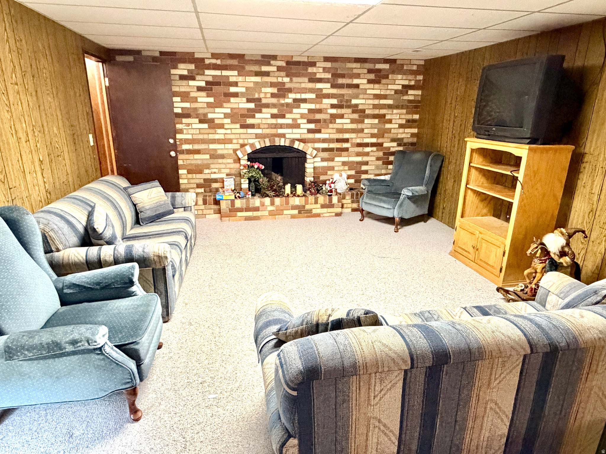 CHERRY HILLS - Residential