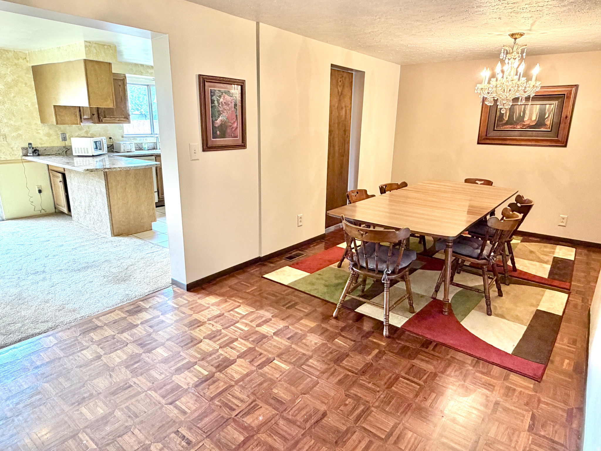CHERRY HILLS - Residential