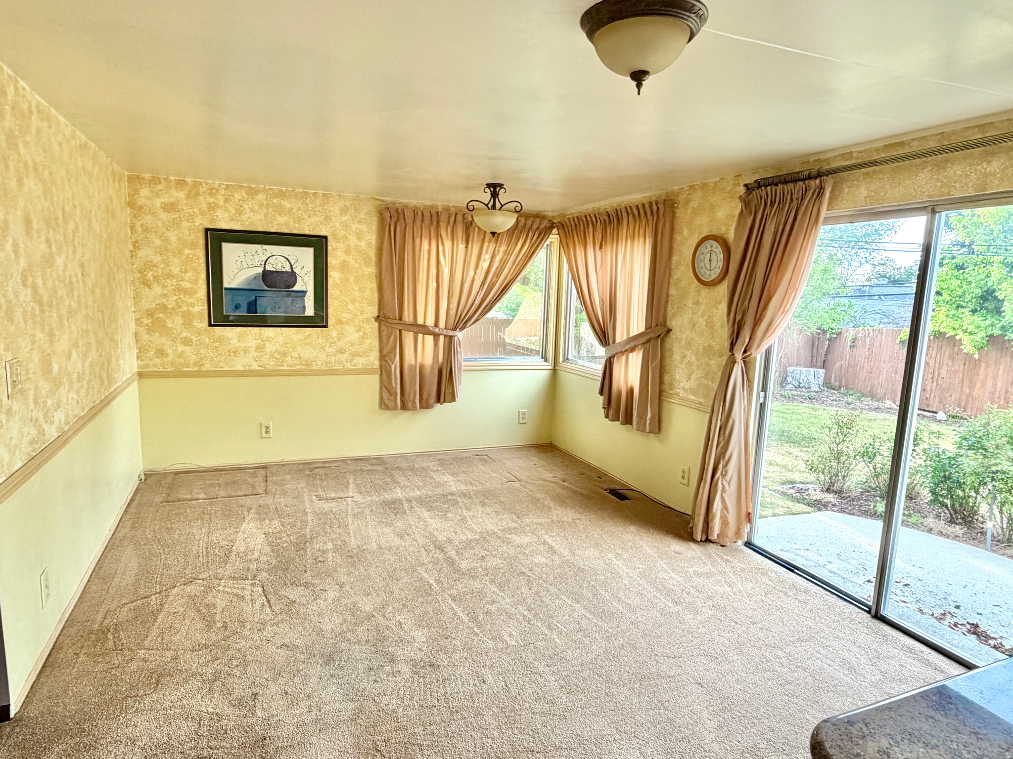 CHERRY HILLS - Residential