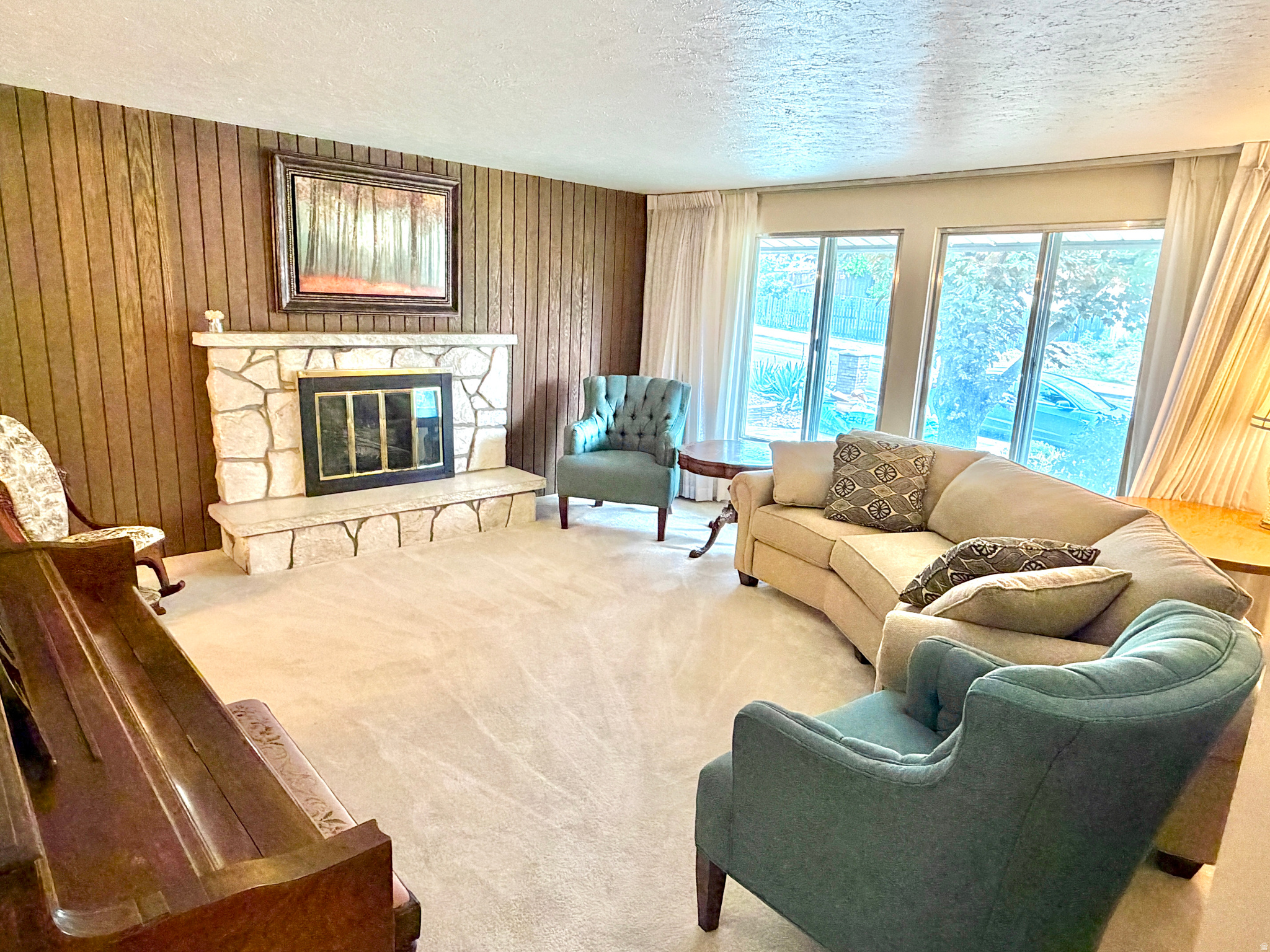 CHERRY HILLS - Residential