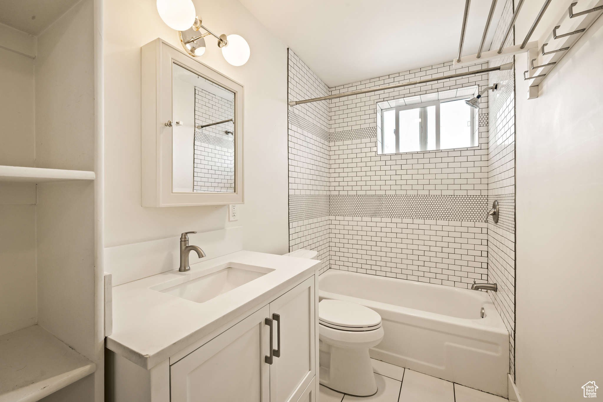 COUNTRY MEADOW CONDO - Residential