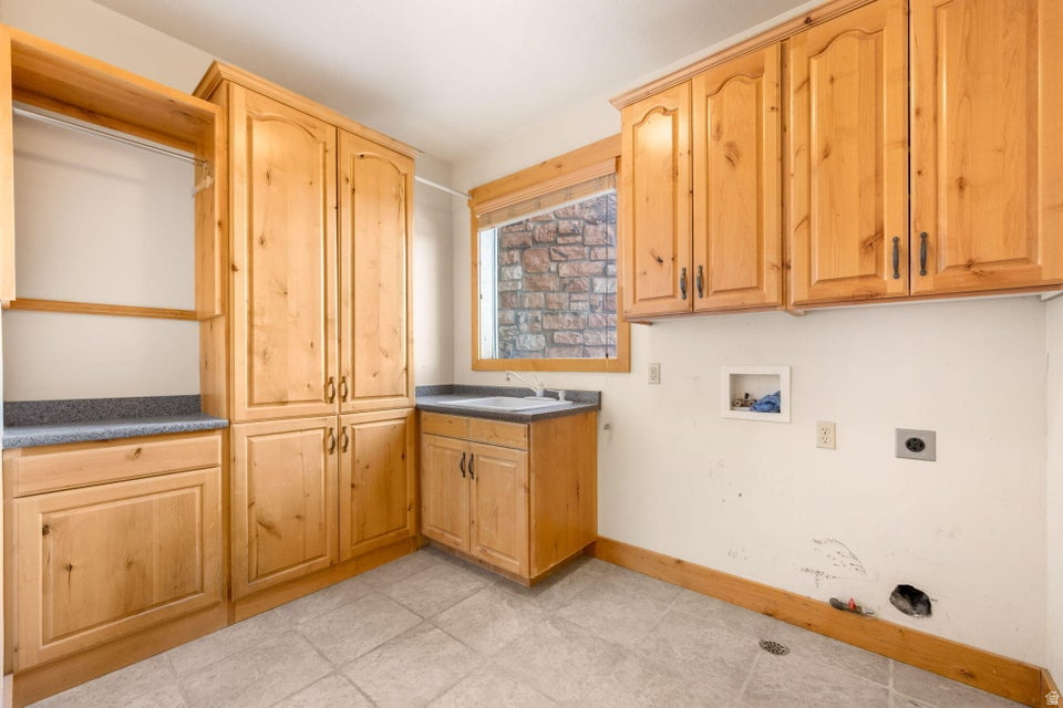 EAST RIDGE 4 - Residential