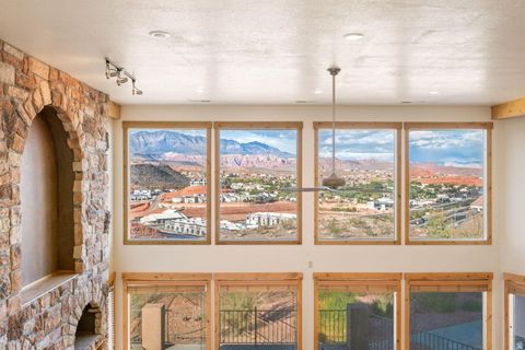 Tiny photo for 393 N CRESTLINE CIR, Saint George, UT 84790 (MLS # 2120936)