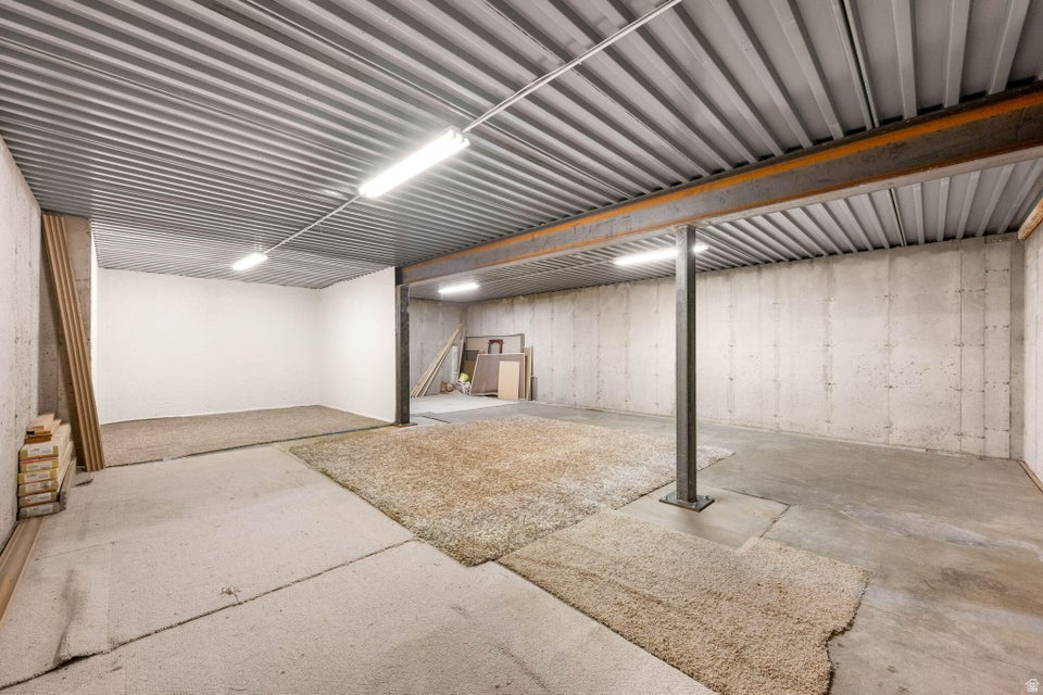 EAST RIDGE 4 - Residential