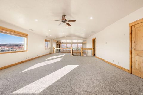 Tiny photo for 393 N CRESTLINE CIR, Saint George, UT 84790 (MLS # 2120936)
