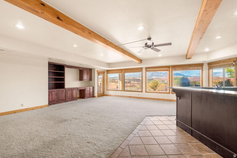 EAST RIDGE 4 - Residential