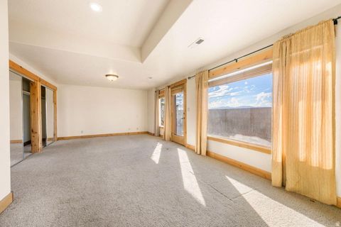 Tiny photo for 393 N CRESTLINE CIR, Saint George, UT 84790 (MLS # 2120936)