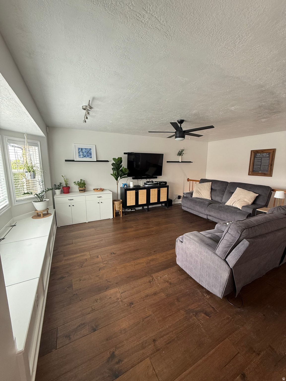 AEGEAN VILLAGE - Residential Income