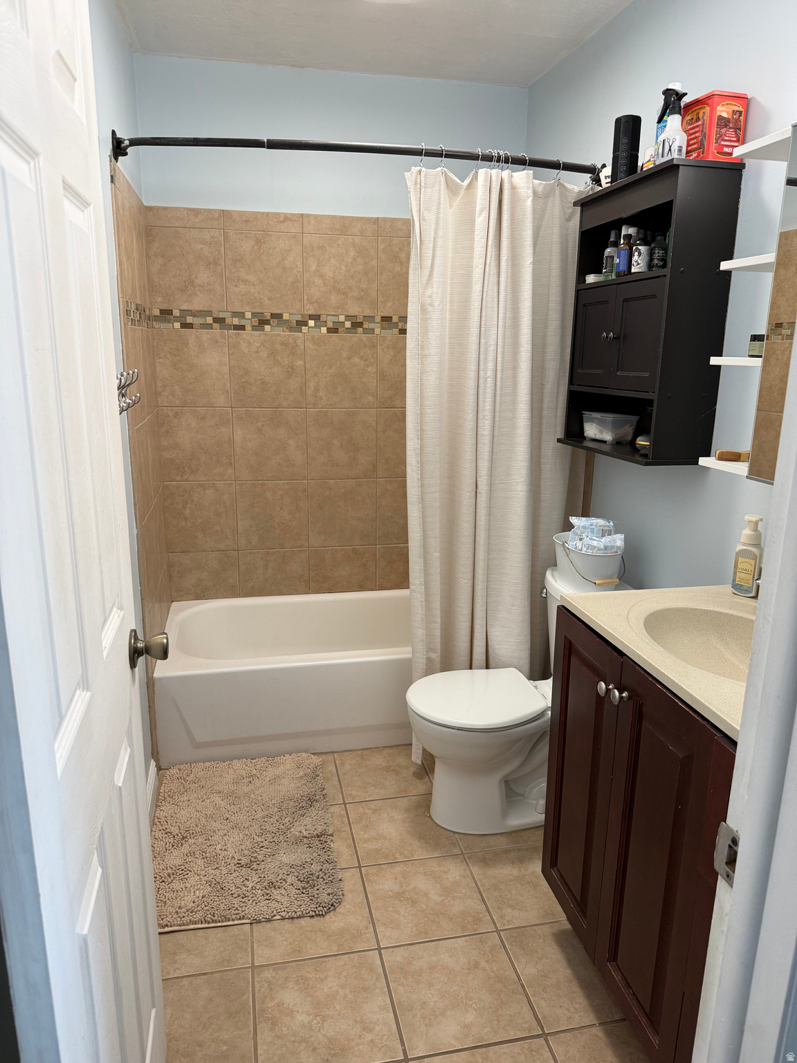 AEGEAN VILLAGE - Residential Income