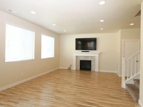 Tiny photo for 1874 W PARKVIEW DR, Syracuse, UT 84075 (MLS # 2134490)