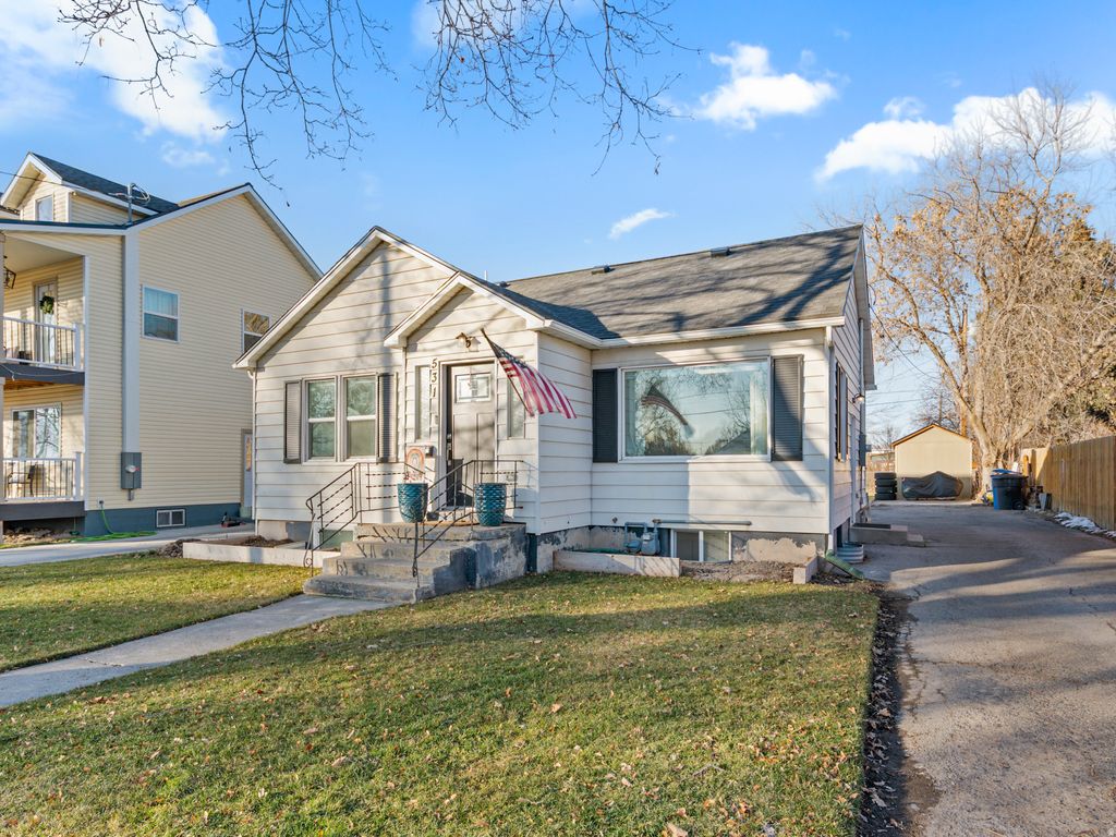 Photo of 531 W 400 N, Logan, UT 84321 (MLS # 2132246)