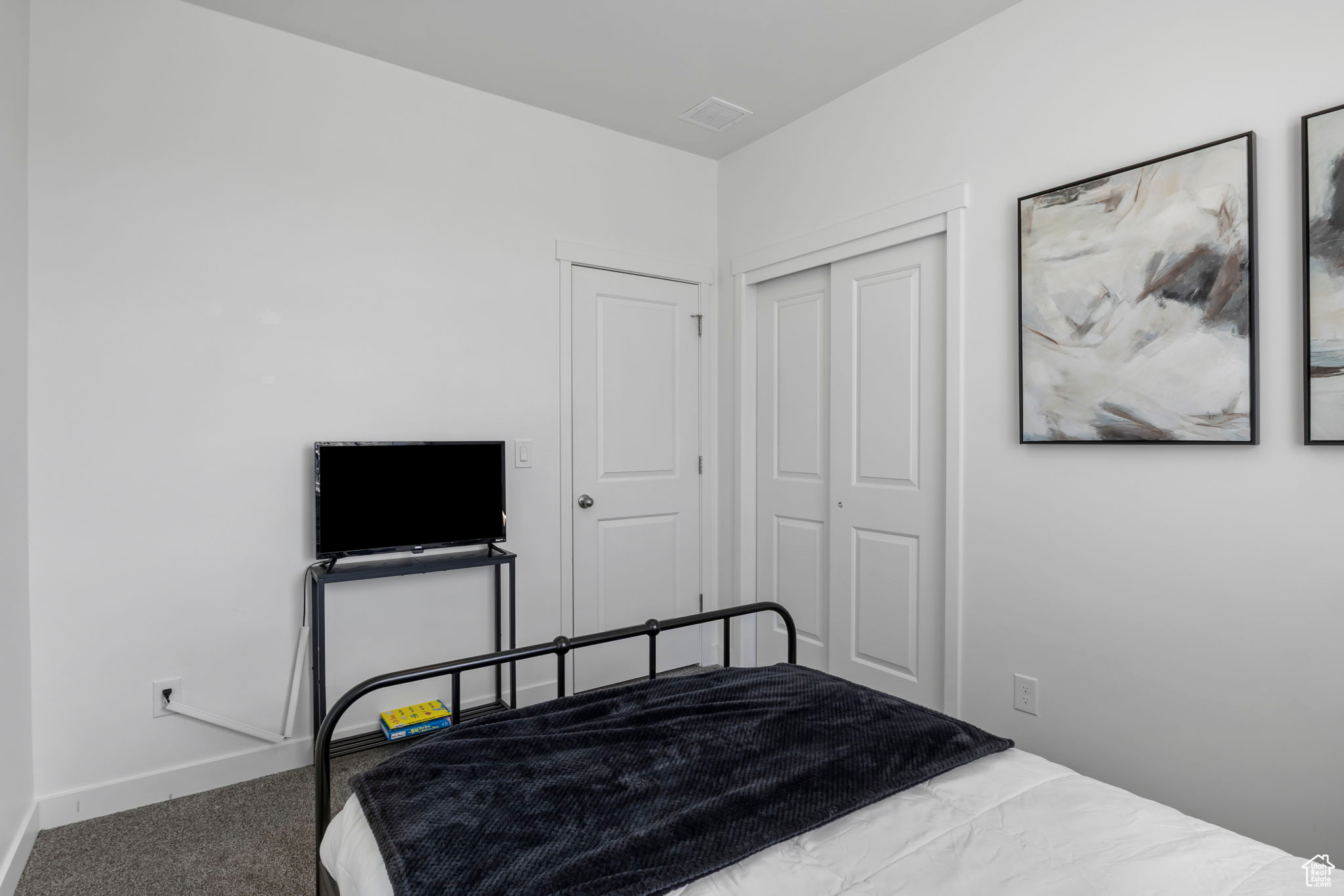 LAKESHORE LANDING - Residential