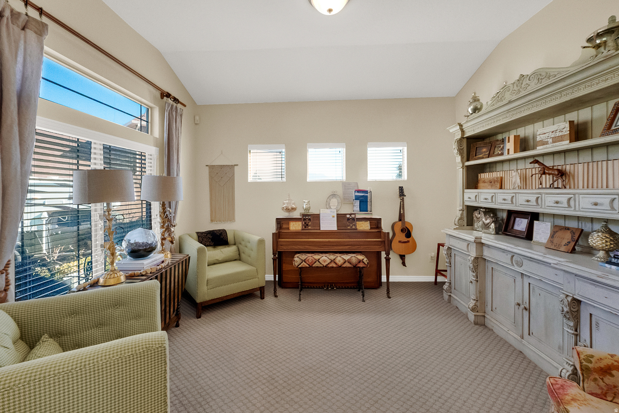 HIGHLAND HILLS - Residential